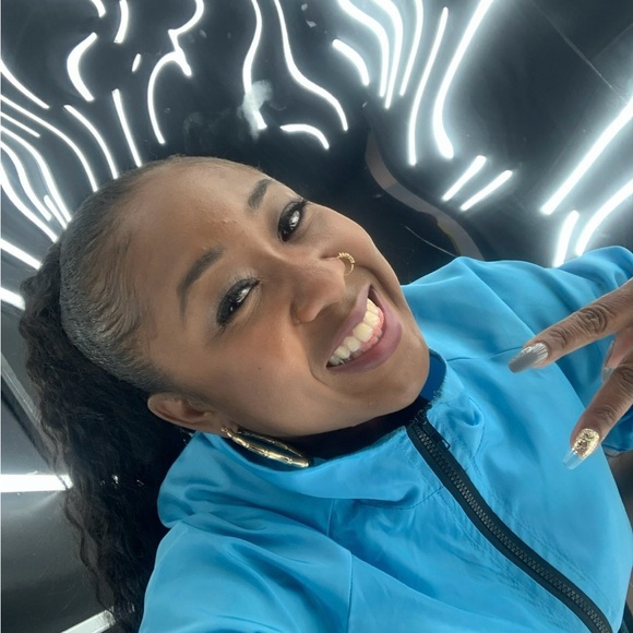 Meet your Posher, Kimia' - Picture 4 of 6